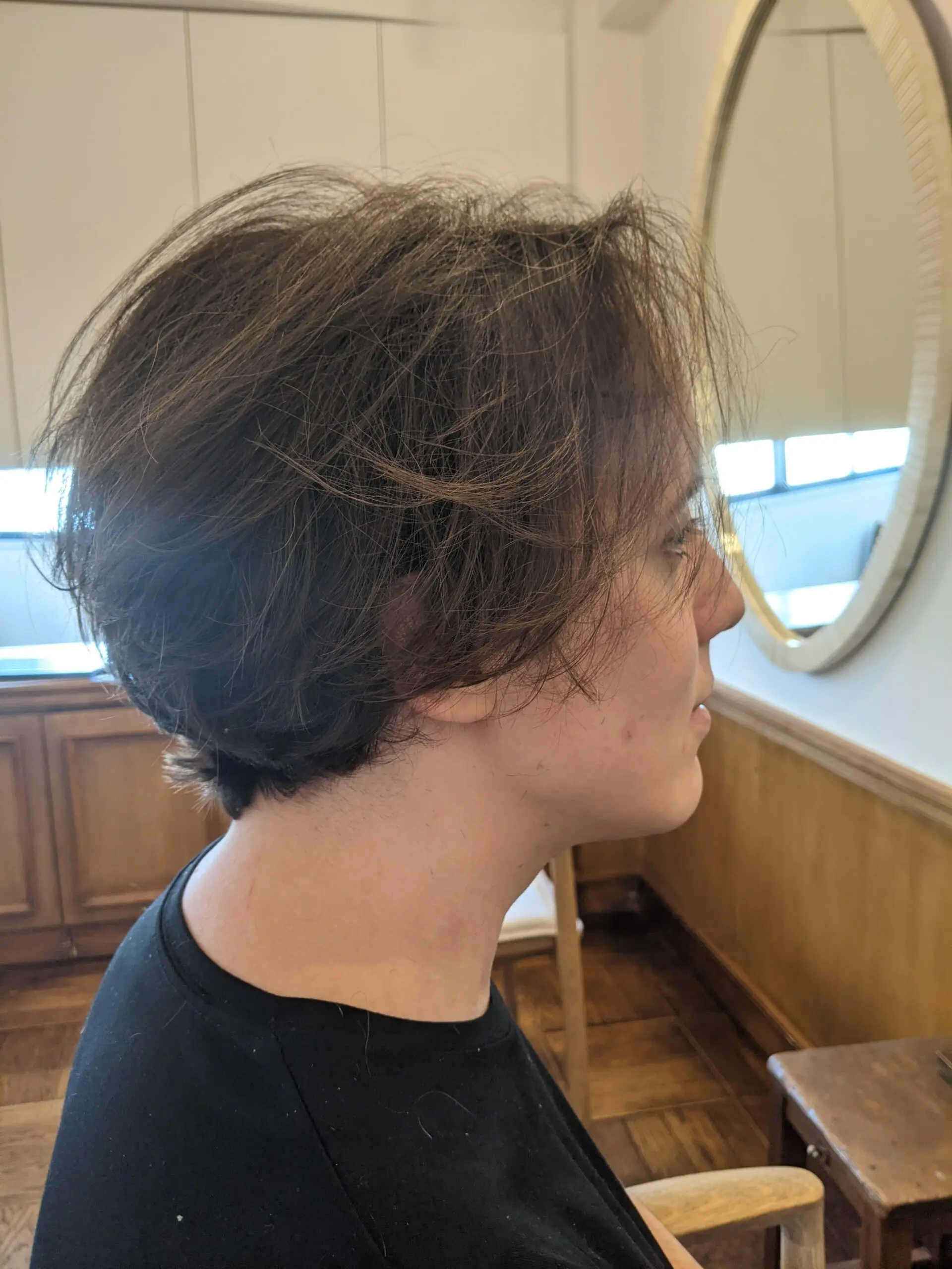 side parted men's hair with highlights