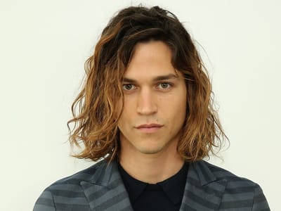 Tie It Up: A Comprehensive Guide to Men's Hair Ties and How to Use Them